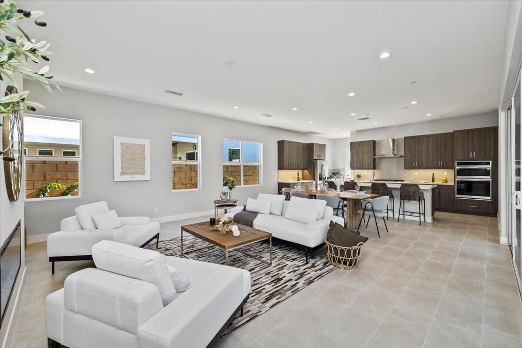 Rio Del Sol - Residential