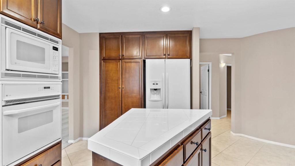 St. Tropez (STP) - Residential