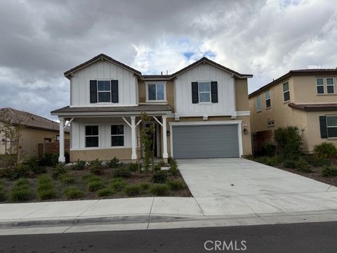 Photo of 41307 Wizard Court, Lake Elsinore, CA 92532 (MLS # SW25275300)
