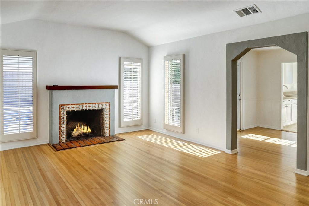 1185 Hauser Boulevard 1185