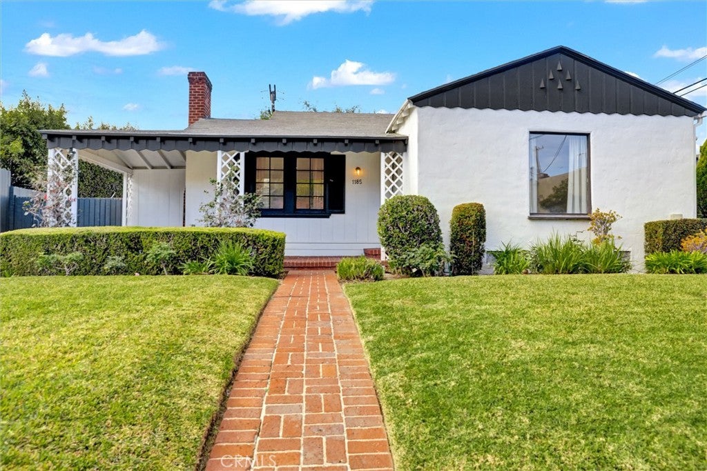 1185 Hauser Boulevard