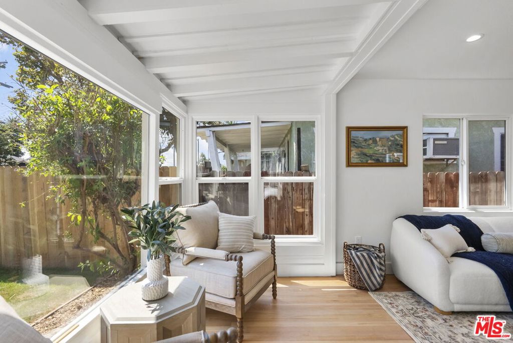 A Storybook California Bungalow, Completely Reimagined On a tree-lined street in the heart of Los Angeles, 3705 S St Andrews Pl sits with all the quiet charm of a bygone era only here, every inch has been thoughtfully renewed for modern living. From the moment you step inside, sunlight dances across newly refinished real oak floors, their warm glow setting the tone for a home that feels both fresh and timeless. The airy living spaces flow effortlessly, framed by crisp walls, quality finishes, and the subtle craftsmanship only a true California Bungalow can offer. Behind the beauty lies peace of mind: a brand-new roof, updated electrical, new plumbing, and central HVAC, all completed with permits. The kitchen and bath have been fully reimagined, marrying clean, modern design with the soul of the home's 1920s roots. Out back, an expansive yard with new irrigation invites possibilities morning coffee under a shady tree, raised garden beds, or space for future expansion. It's a private canvas for your outdoor dreams. Perfectly situated near DTLA, USC, and the city's best dining and culture, this home offers the rare mix of historic character, turnkey condition, and a yard worth bragging about.