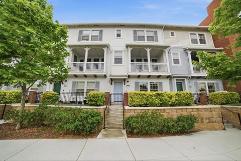 Photo of 37549 Willow Street, Newark, CA 94560 (MLS # ML82044560)