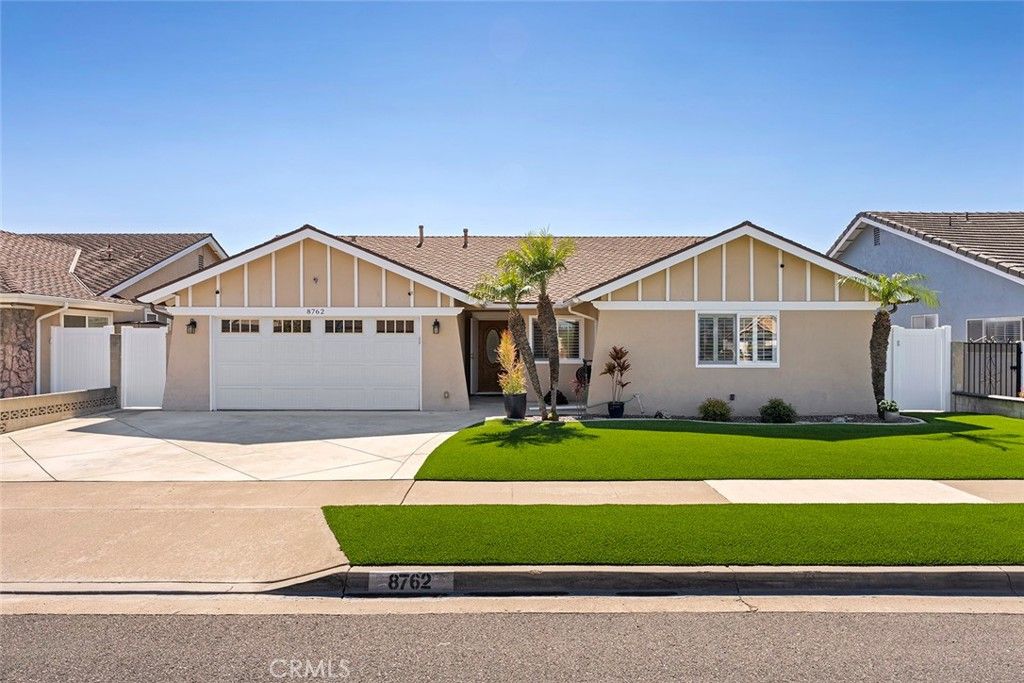 Photo of 8762 St Andrews Avenue, Westminster, CA 92683 (MLS # CV26051431)