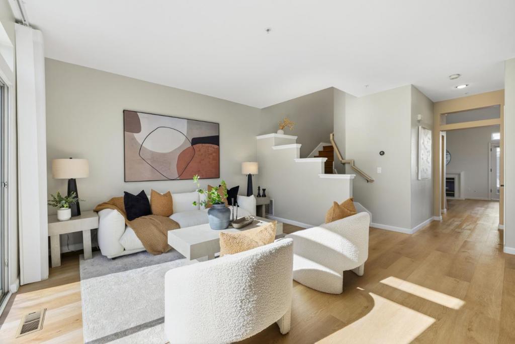 Properties 4 1152 La Rochelle Terrace F