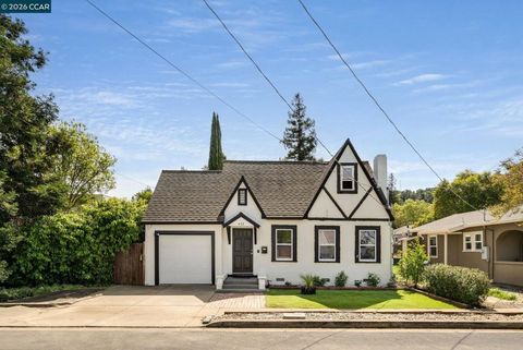 Photo of 432 Gilger Ave Ave, Martinez, CA 94553 (MLS # 41130205)