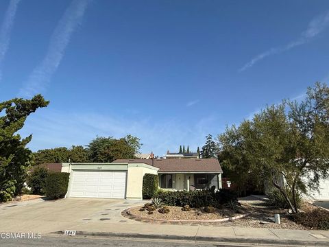 Photo of 1847 Burning Tree Dr Drive, Thousand Oaks, CA 91362 (MLS # 225005363) Photo of 1847 Burning Tree Dr Drive, Thousand Oaks, CA 91362 (MLS # 225005363)