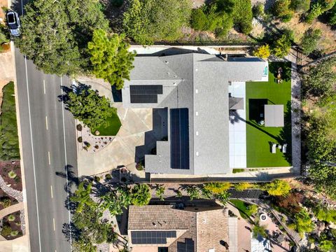 Photo of 17351 Saint Andrews Dr Dr, Poway, CA 92064 (MLS # 250038914SD)