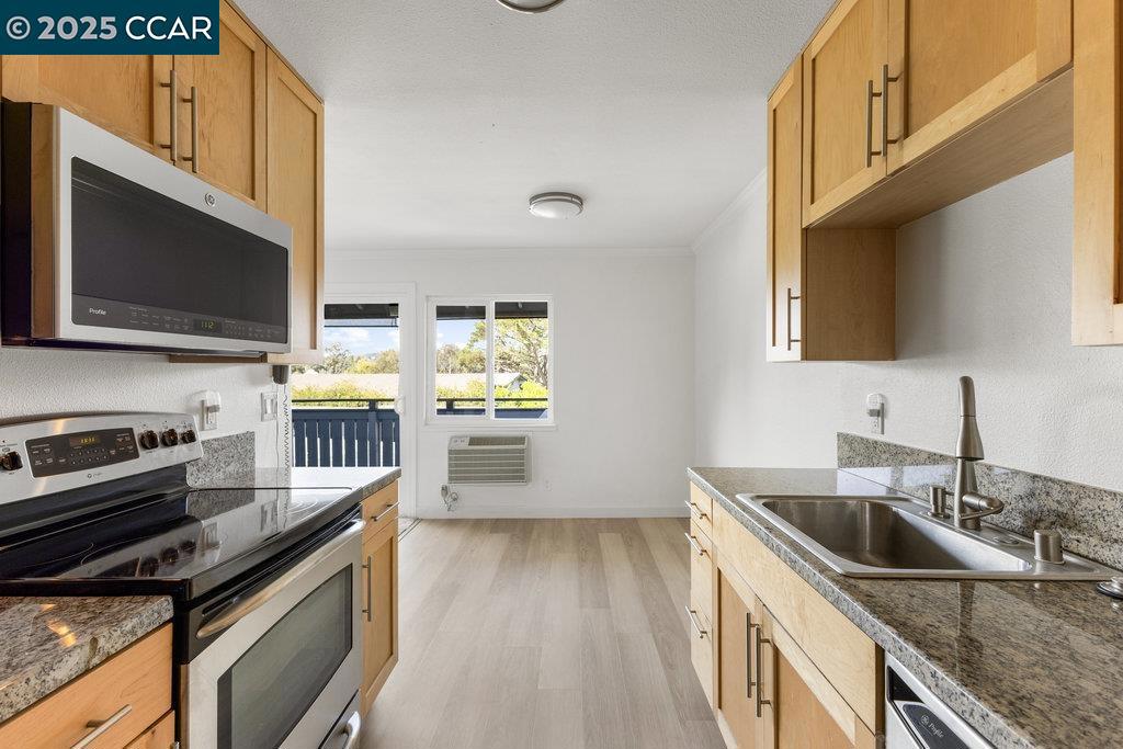 HEATHER FARMS - Residential