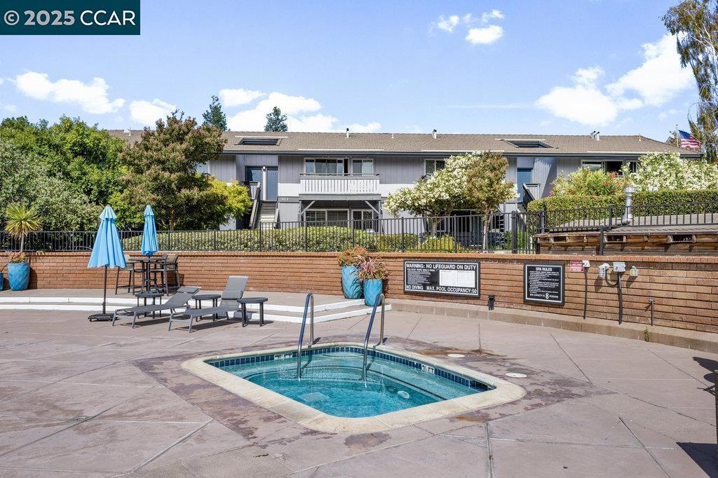 HEATHER FARMS - Residential