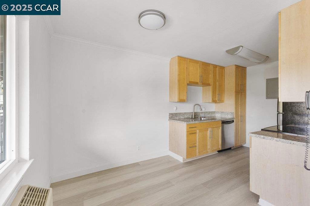 HEATHER FARMS - Residential