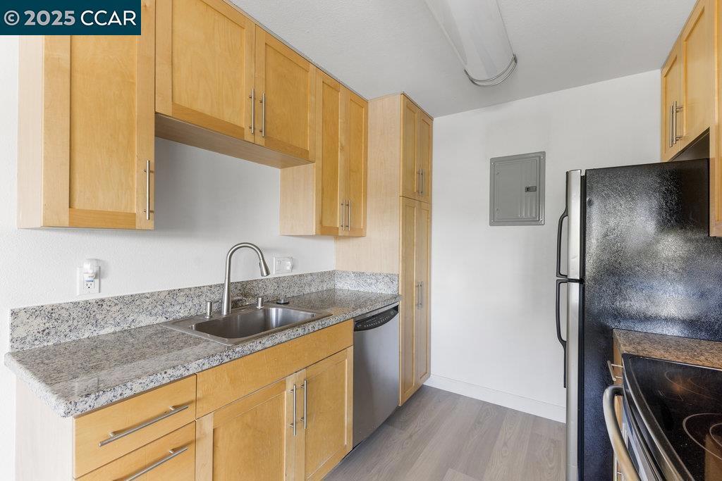 HEATHER FARMS - Residential