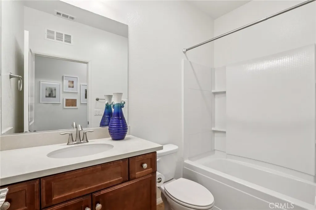 Hemet, California 92545, United States, 3 Bedrooms Bedrooms, ,3 BathroomsBathrooms,Residential,Active,186923