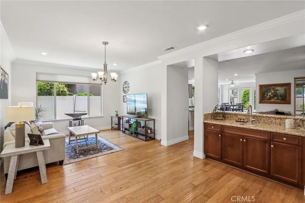 Hemet, California 92545, United States, 3 Bedrooms Bedrooms, ,3 BathroomsBathrooms,Residential,Active,186923