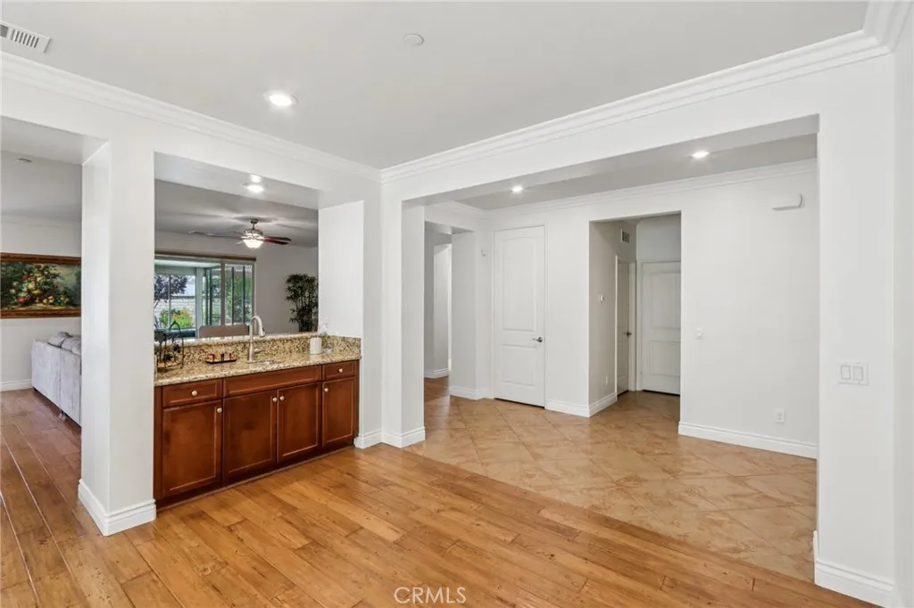 Hemet, California 92545, United States, 3 Bedrooms Bedrooms, ,3 BathroomsBathrooms,Residential,Active,186923