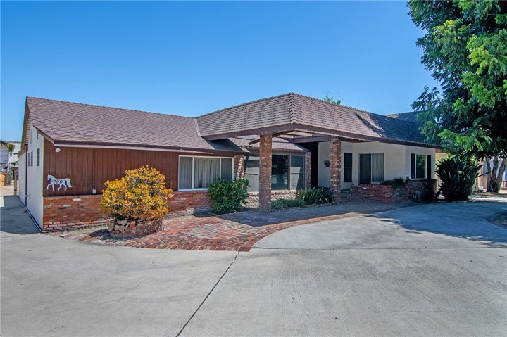 Photo 1 of 19 — 700 S Mariposa Street, Burbank, CA 91506