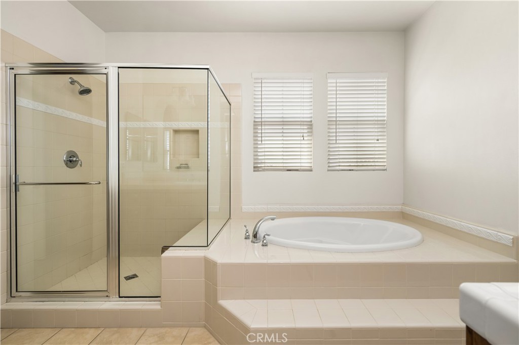 Tierra - Residential Lease