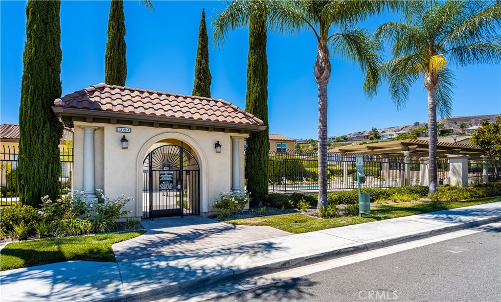 Tierra - Residential Lease