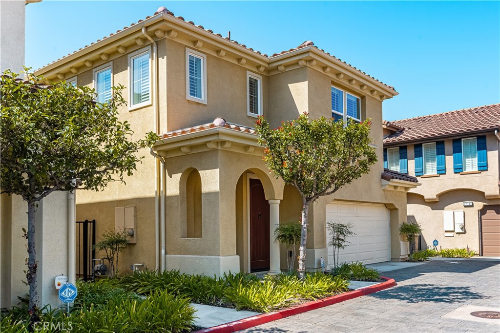 Tierra - Residential Lease