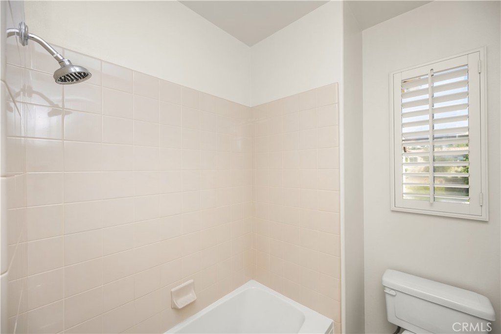 Tierra - Residential Lease
