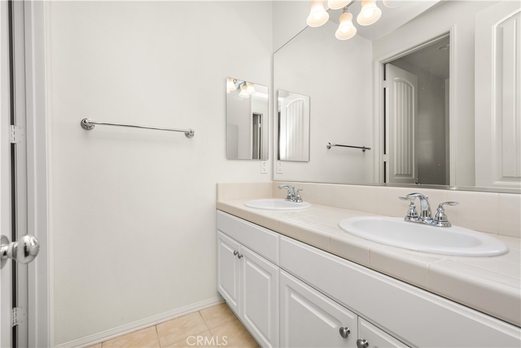 Tierra - Residential Lease