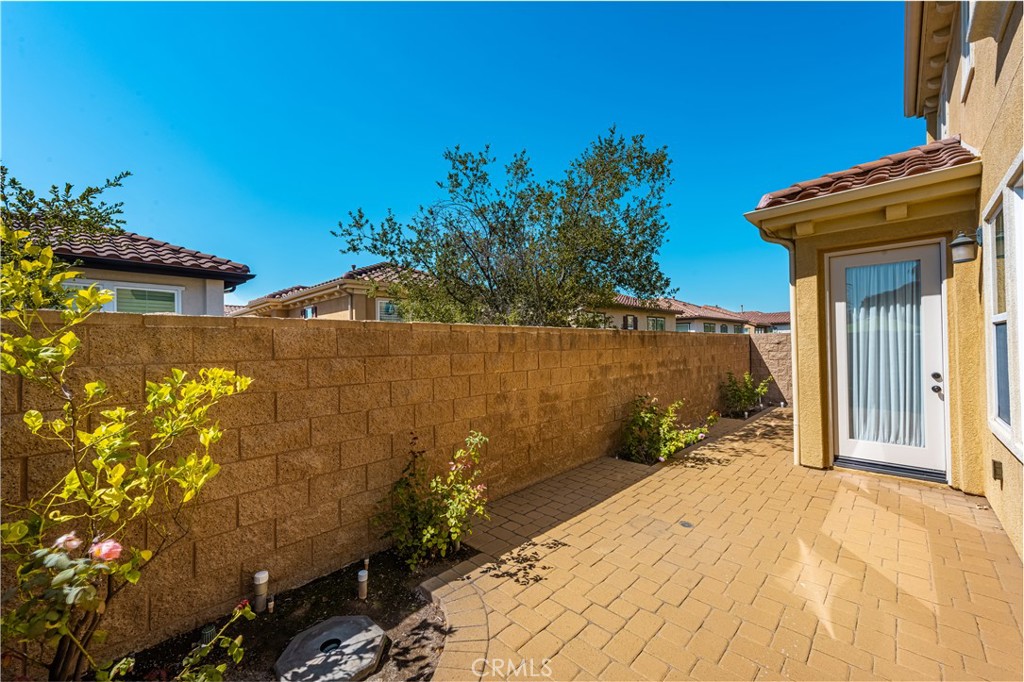 Tierra - Residential Lease
