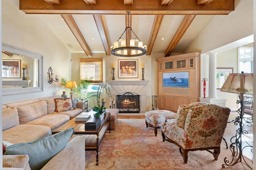 La Jolla, California 92037, United States, 6 Bedrooms Bedrooms, ,9 BathroomsBathrooms,Residential,Active,198721