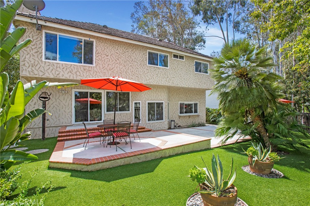24921 Canyon Rim Place