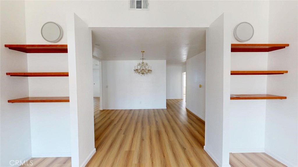 12930 Gilmore