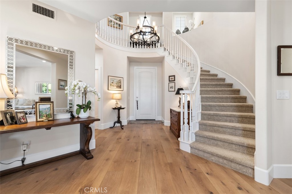 7821 E Portico