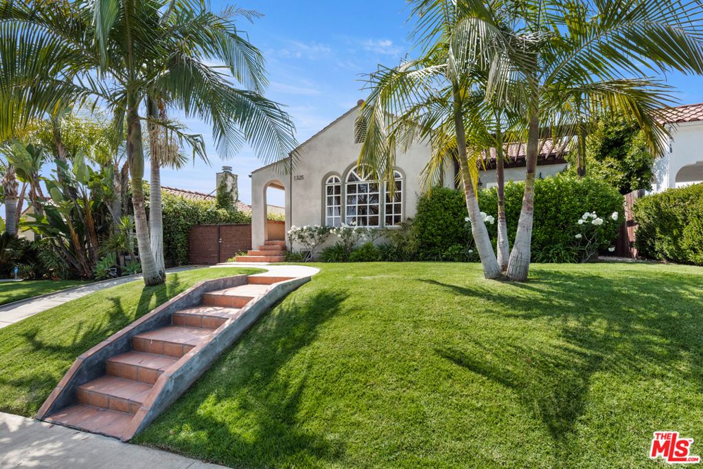 listing image 130723003823509173352