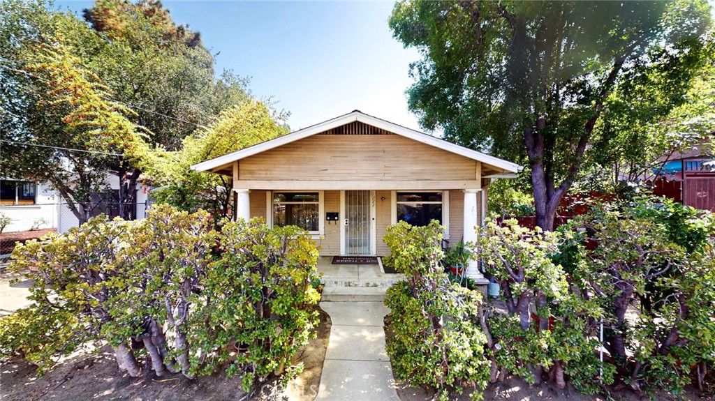 Nestled and tucked in Glendale's highly desirable 91206 neighborhood on a beautiful street, Make this home your own and imagine adding additional rooms over time, building your own custom private backyard for entertaining, a pool, jacuzzi, gazebo, waterfall, and custom BBQ area. This fixer home is commercially-zoned and offers 2 cozy bedrooms, 1 bath, a private back yard and endless possibilities. You could even design your own adjacent ADU, possibly even two ADU’s or a guest house! With a little TLC, bring your contractors, imagination and turn your dream home into reality! This home is perfect for raising a family and is close to public schools, parks, community events, diverse dining, just minutes from all the vibrant restaurants and coffee shops in Silver Lake, Atwater Village downtown Glendale, Burbank, Walt Disney Studios and the Rose Parade route. This treasured home reflects true pride of ownership.
This property is truly one of a kind, is filled with tremendous potential including the opportunity to buy 1 or 2 contiguous properties next door, develop a commercial property including up to 16 units as one of many possible developments. Come experience the positive vibes! This is your chance to make this your personal dream home, or you may purchase all 3 properties and enjoy a lucrative income producing portfolio! Don't miss out on this great owner-user, investment or development opportunity!
Everything in this area sells very quickly so come take a look and tour it now as this property will not last long!