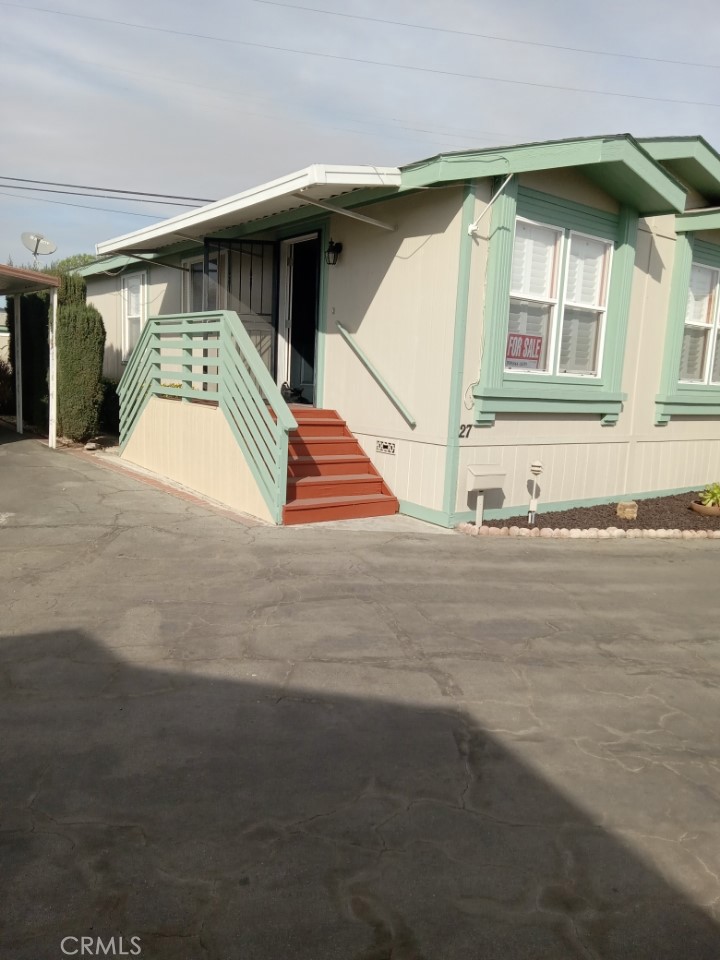 22516 Normandie Avenue 27A