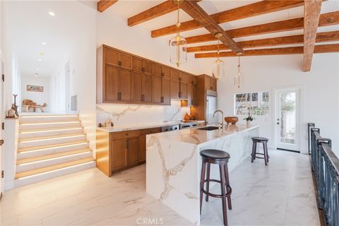 536 Via Almar Palos Verdes Estates CA 90274