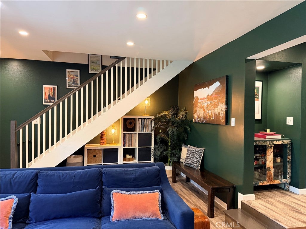 5308 W 190th Street