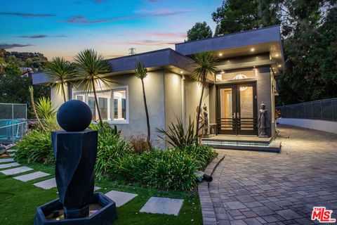 Photo of 3430 Wrightwood Drive, Studio City, CA 91604 (MLS # 26827203)