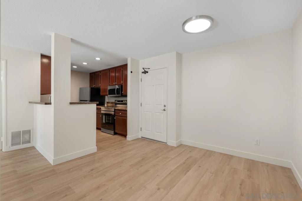 Photo of 7190 Shoreline Dr. Dr #Unit 6108, San Diego, CA 92122 (MLS # 260009112SD)