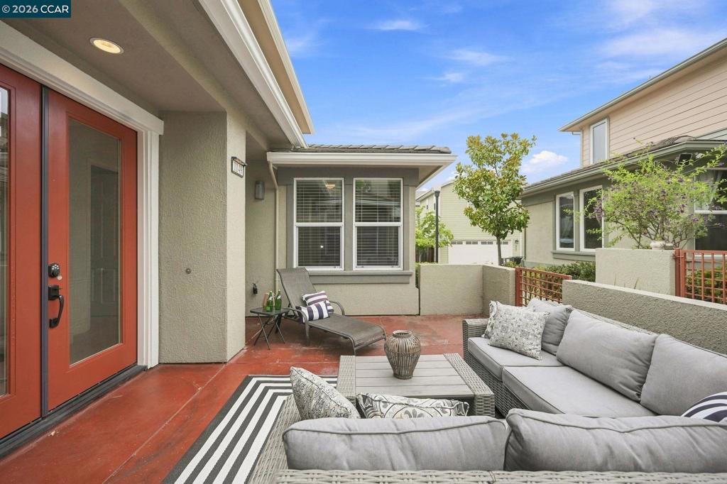1149 Azuar Ave