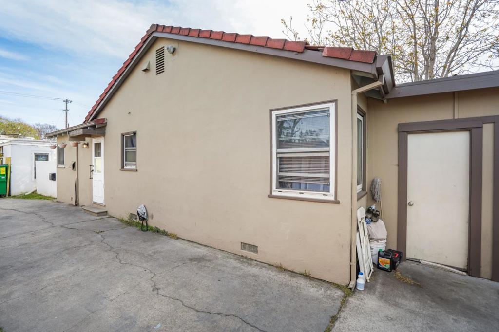 163 Willow Street