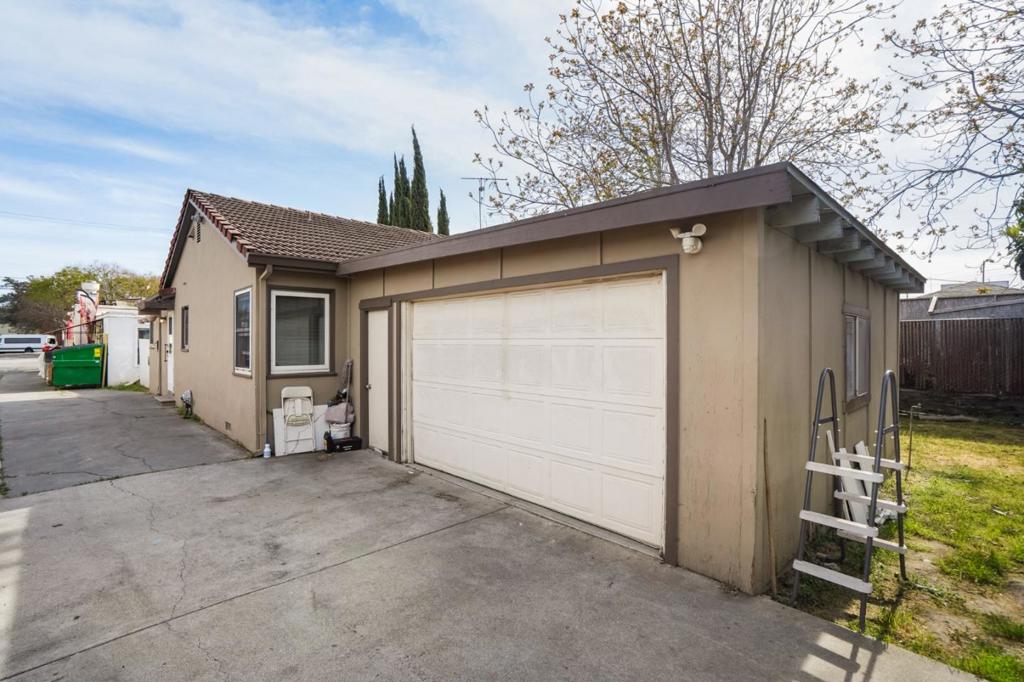 163 Willow Street