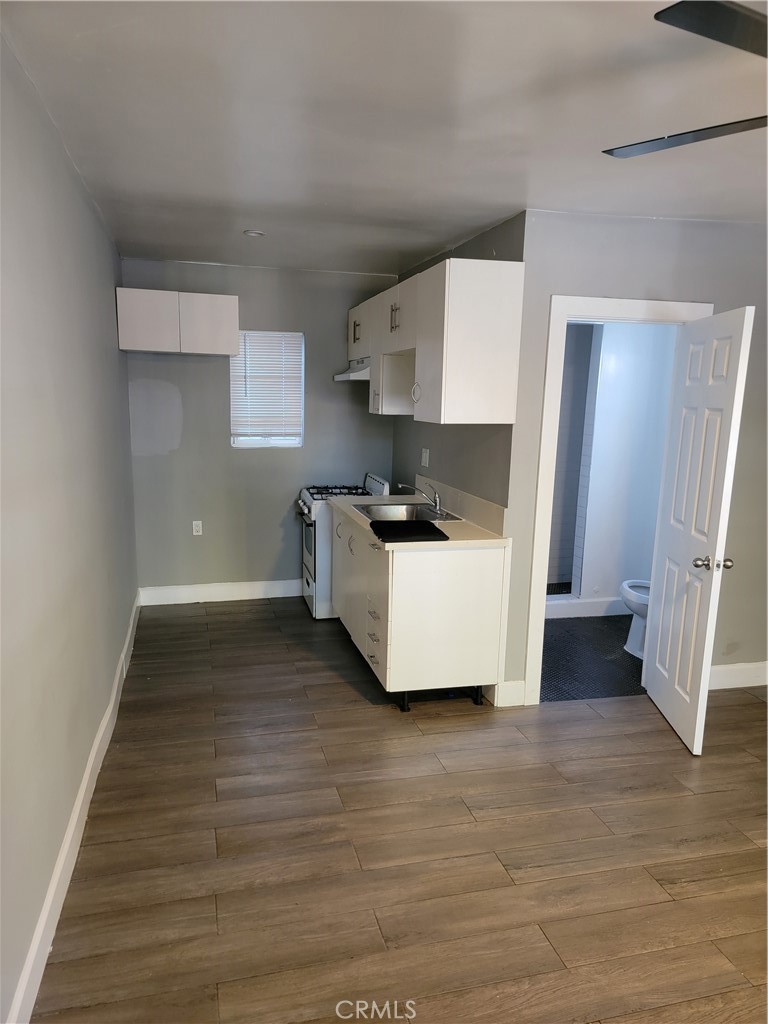 Properties 3 1702 N Long Beach