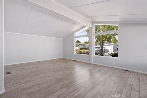 Tiny photo for 4 Dove Court, Paso Robles, CA 93446 (MLS # NS26079666)