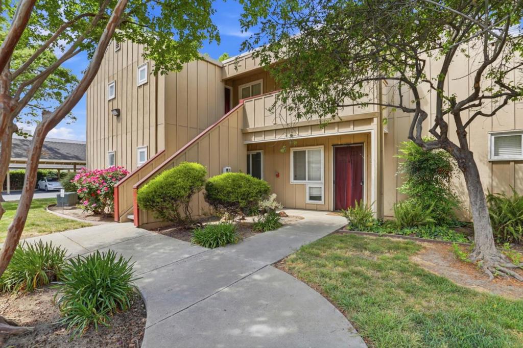 107 Monte Verano Court