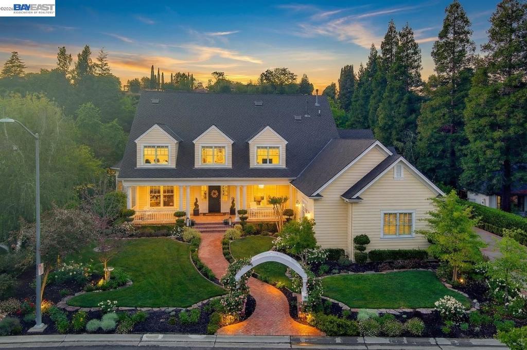 862 Gray Fox Cir