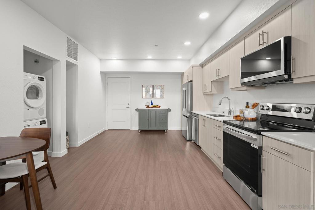 2724 El Cajon Blvd 602