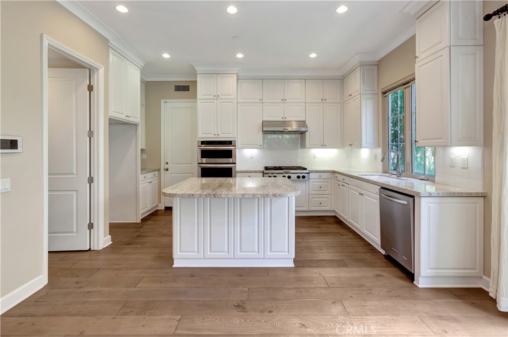 63 Sycamore Bend