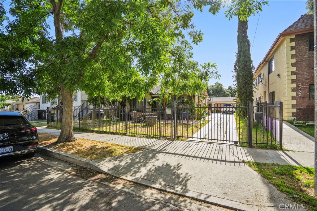 2247 N Niagara Street is a rare investment opportunity in the heart of Burbank, featuring 2 residential units across separate structures on a large BUR4-zoned lot. The site offers immediate rental income with significant upside through ADU development—convert the attached garage and build two additional detached ADUs by right under California's favorable housing laws. The layout and zoning also make it ideal for an owner-user seeking a strategic foothold in a high-demand market.
Just minutes from Warner Bros., Disney, NBCUniversal, the Hollywood Burbank Airport, and the 5 Freeway, the property sits in a quiet, residential neighborhood with strong connectivity and appeal. Downtown Burbank's vibrant dining and retail, top-rated schools, and low local vacancy rates ensure continued tenant demand and long-term stability. With a mix of 1- and 2-bedroom units, the asset offers flexibility for renters and potential to push rents through unit turnover and interior renovations. Investors may also opt for an owner-occupied approach, using the legal eviction process that requires advance written notice and a minimum of 3 months' relocation assistance to legally vacate a tenant and occupy a unit.
Whether pursuing a traditional value-add plan, building additional units, or leveraging the owner-occupant angle, 2247 North Niagara combines cash flow, development potential, and long-term appreciation in one of L.A.'s most enduring rental submarkets.