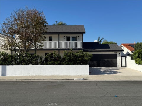 Photo of 8331 Snowbird Dr, Huntington Beach, CA 92646 (MLS # PW26210306)