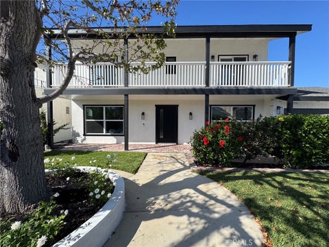 Photo of 8331 Snowbird Dr, Huntington Beach, CA 92646 (MLS # PW26210306)