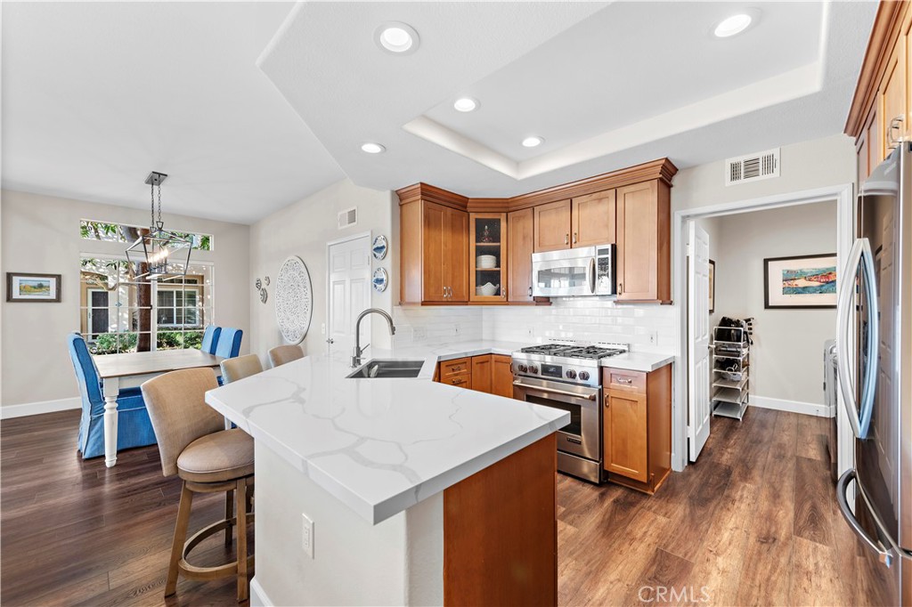 Breakers (BB) (BBB) - Residential